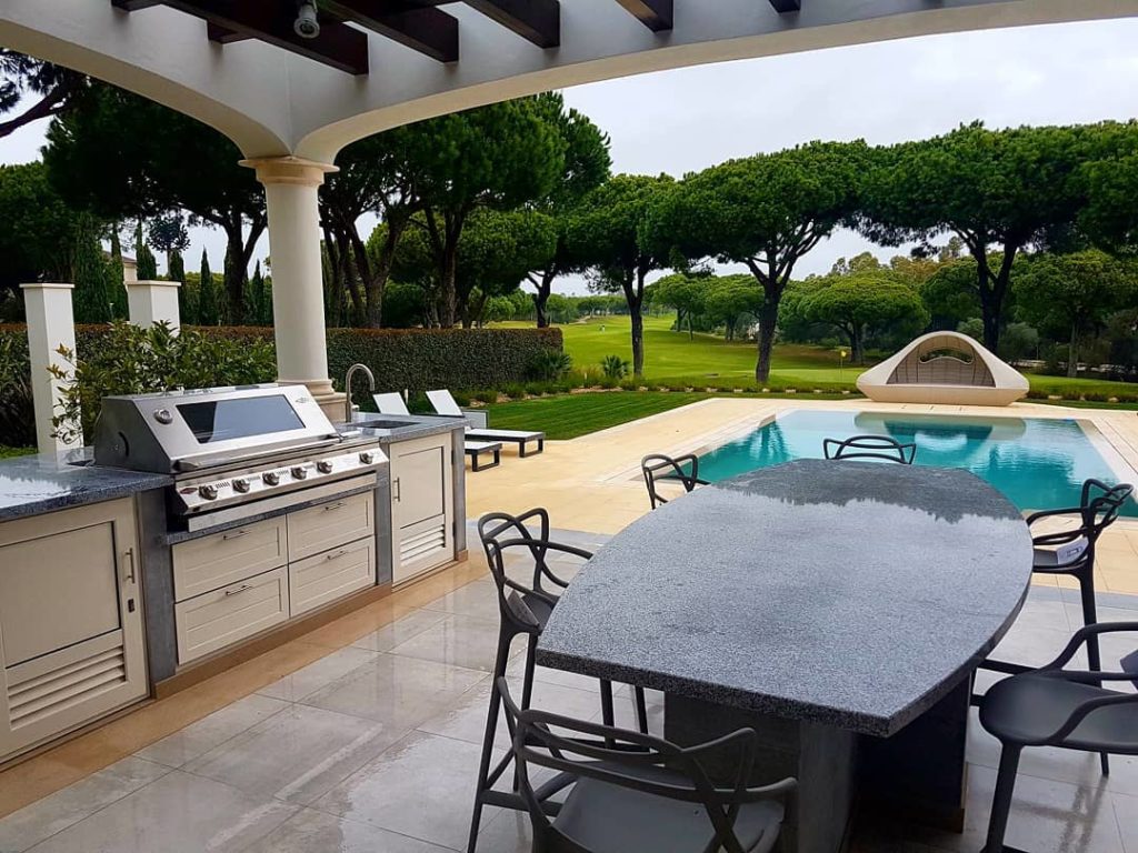 Barbecue area in Quinta do Lago