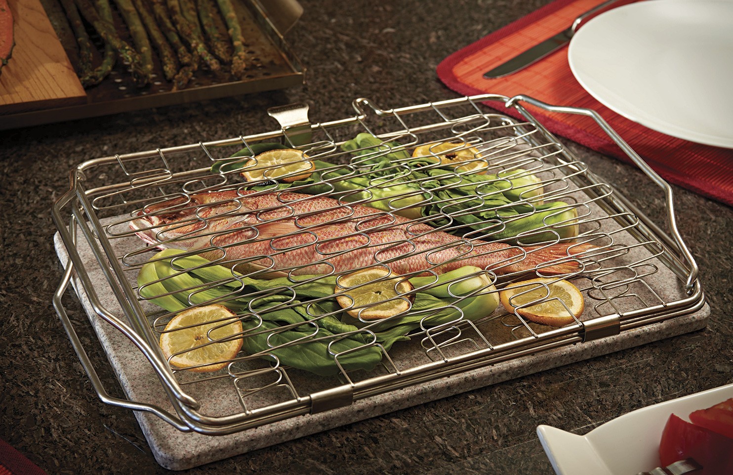 How to use a grill basket correctly for vegetables and seafood