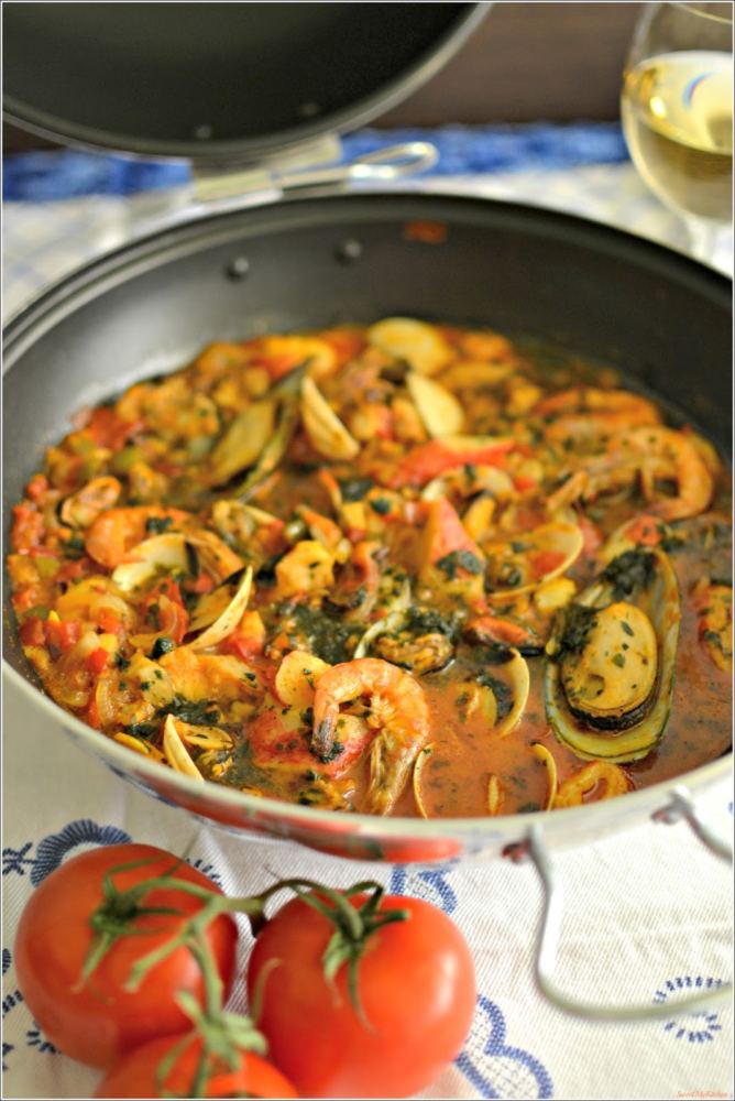 Cataplana Marisco one of the 7 Perfect Portuguese Recipes For Autumn