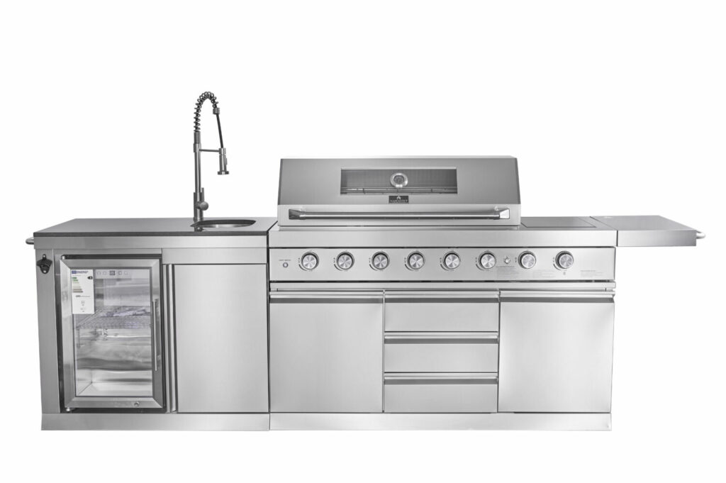 Marmont Kitchen in Silver