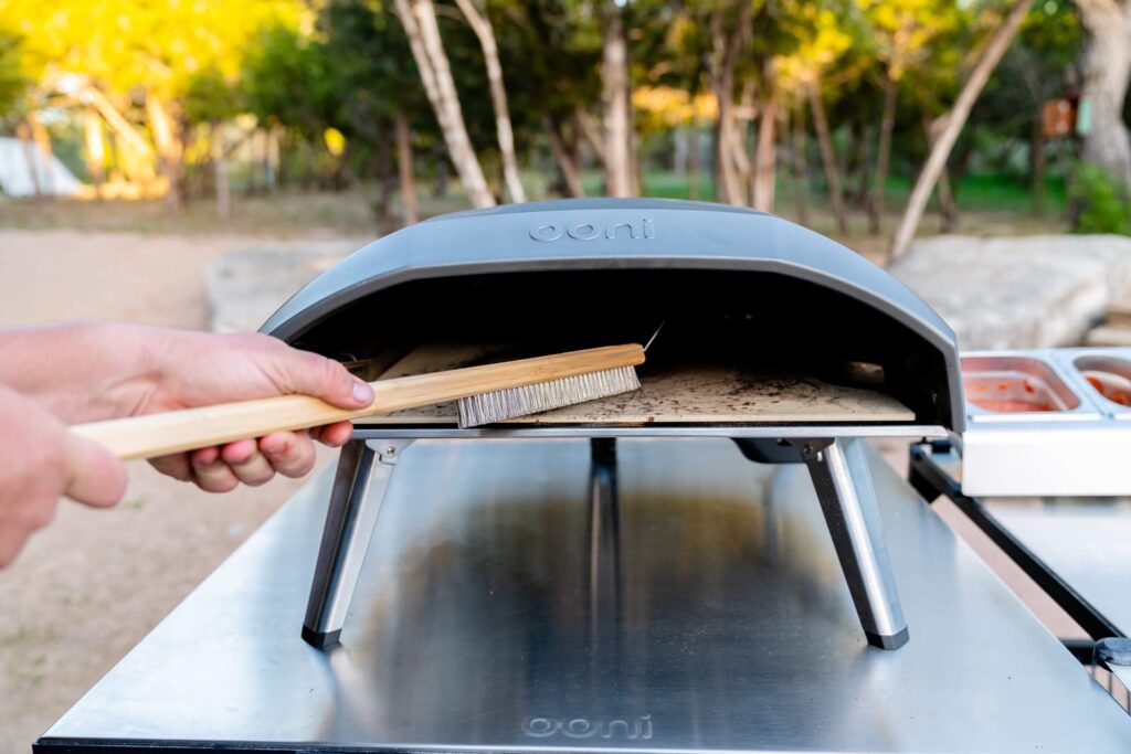 OONI Brush to clean BBQ tools, ovens and grilling accessories