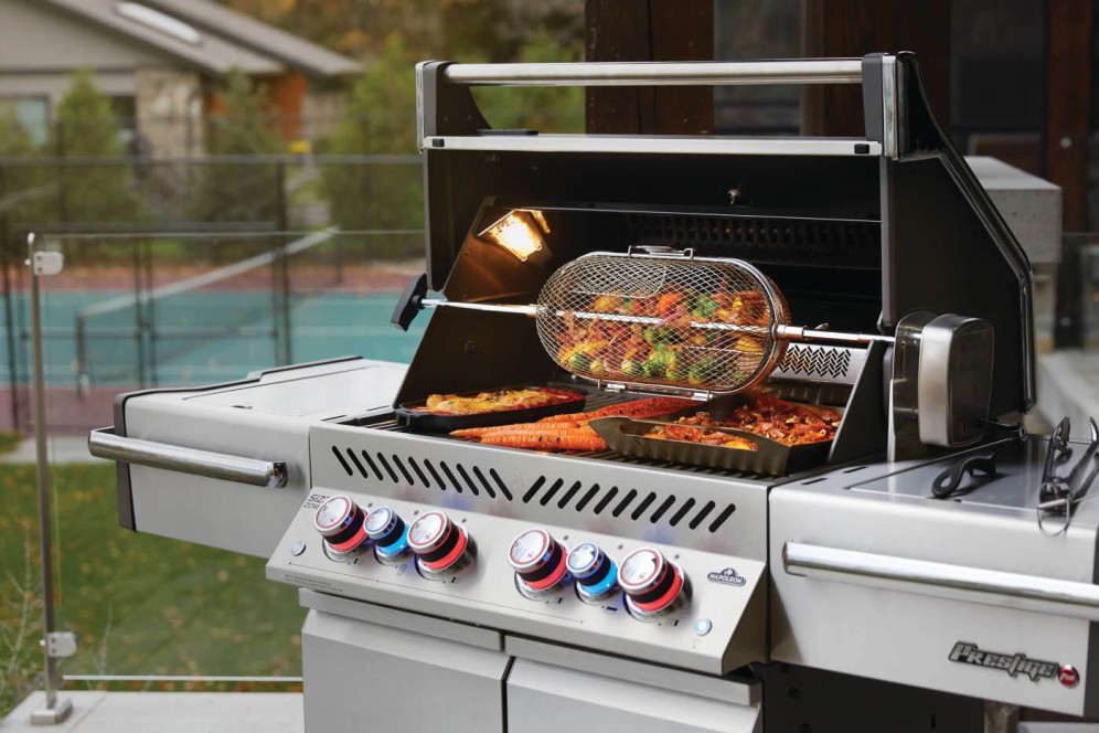 infrared grilling in the algarve with Nopoleon grills and bbqs algarve